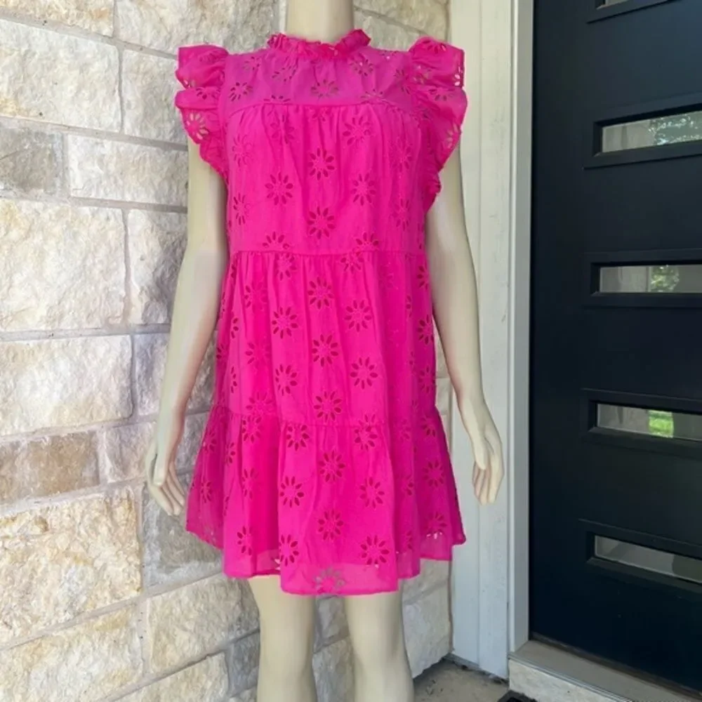 NWOT Women's Fuchsia‎ Pink Eyelet Spring/Summer Babydoll Dress Size Medium